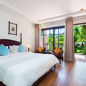 Superior Double Room Pool View